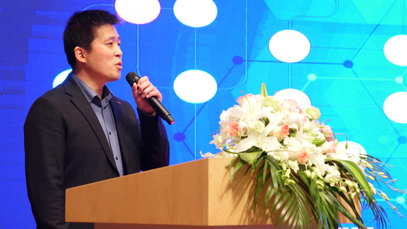 040301.jpg 040301.jpg