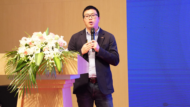 040302.jpg 040302.jpg