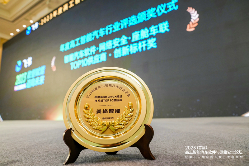 XUN06421.jpg XUN06421.jpg